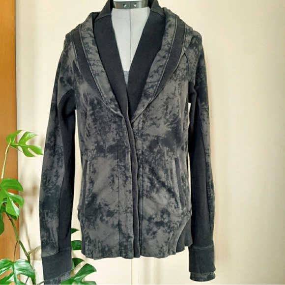 Lululemon To Class Jacket - Picture 2 of 7